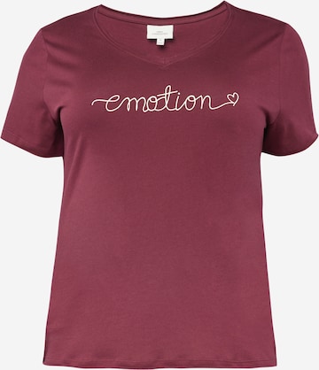 ONLY Carmakoma Shirt 'QUOTE' in Red: front
