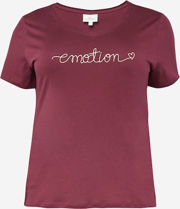 ONLY Carmakoma - Camiseta 'QUOTE' en rojo: frente