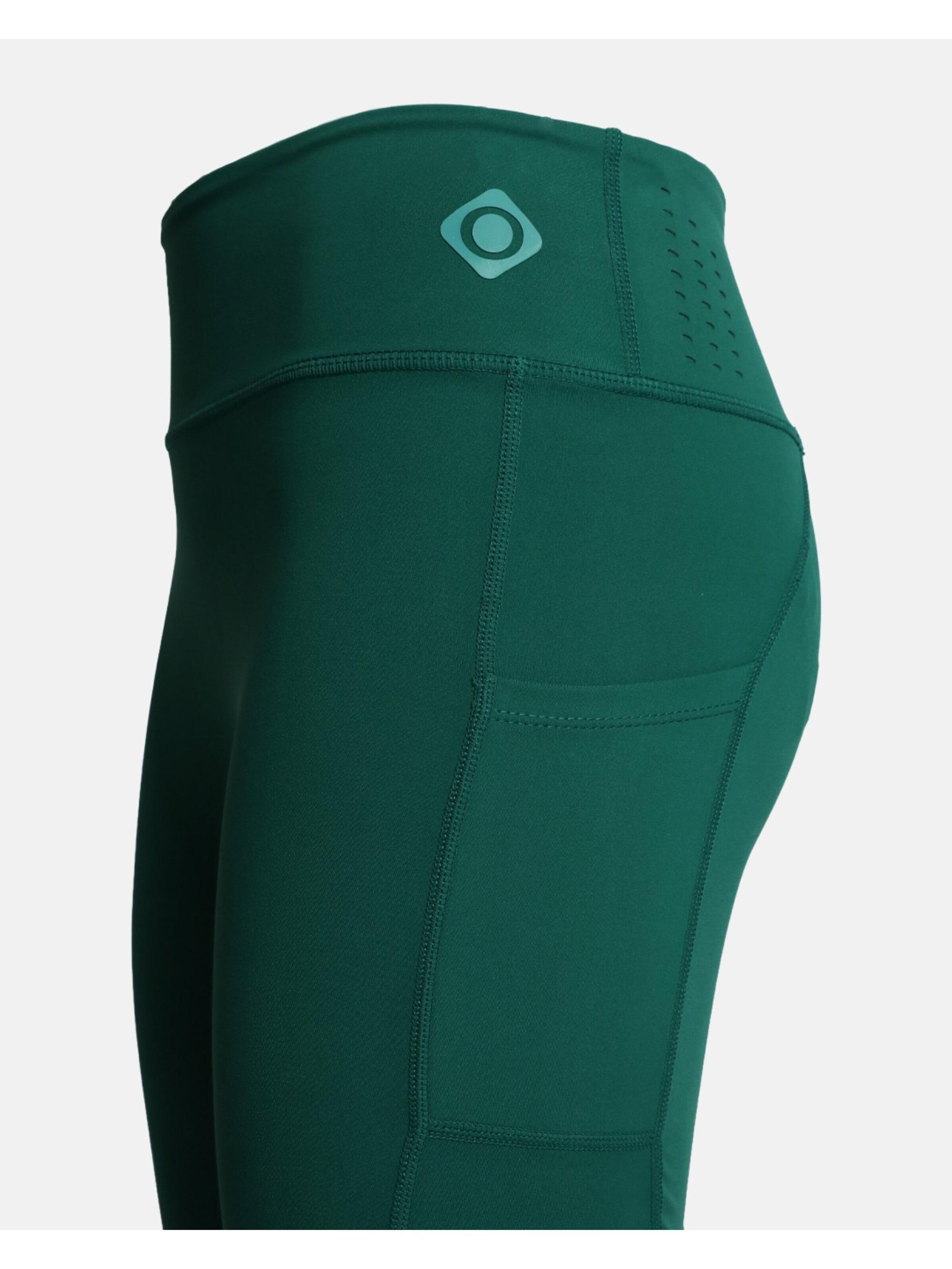 Loosefit Leggings 'MALLAS CORTAS MADILL SHORT' di Izas in verde