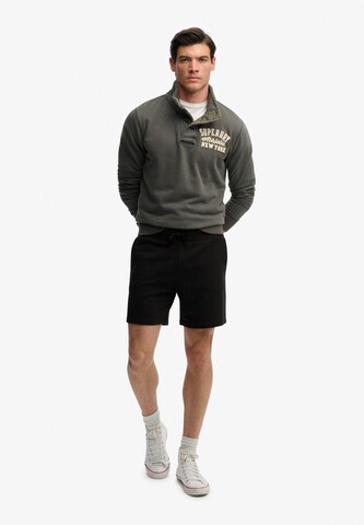 Superdry & Co Regular Hose in Schwarz