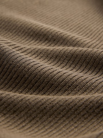 The Set Strickjacke in Braun