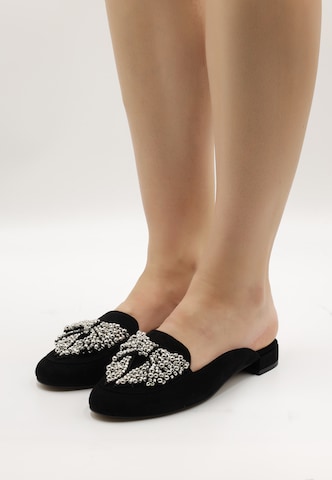 faina Mules in Black