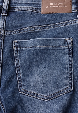 STREET ONE Regular Jeans in Blau