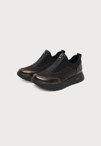 Sneaker low de la REMONTE pe maro