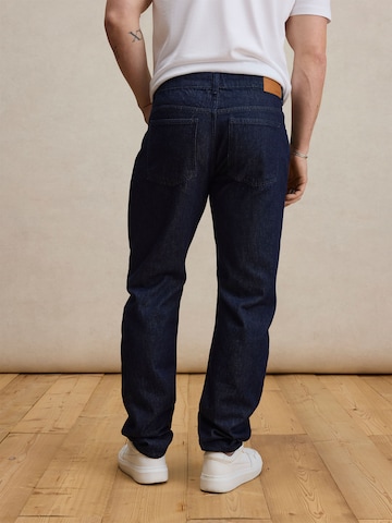DAN FOX APPAREL Regular Jeans 'Carlo' in Blauw