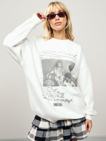 Next Sweatshirt 'Nirvana' in Weiß: Vorderseite