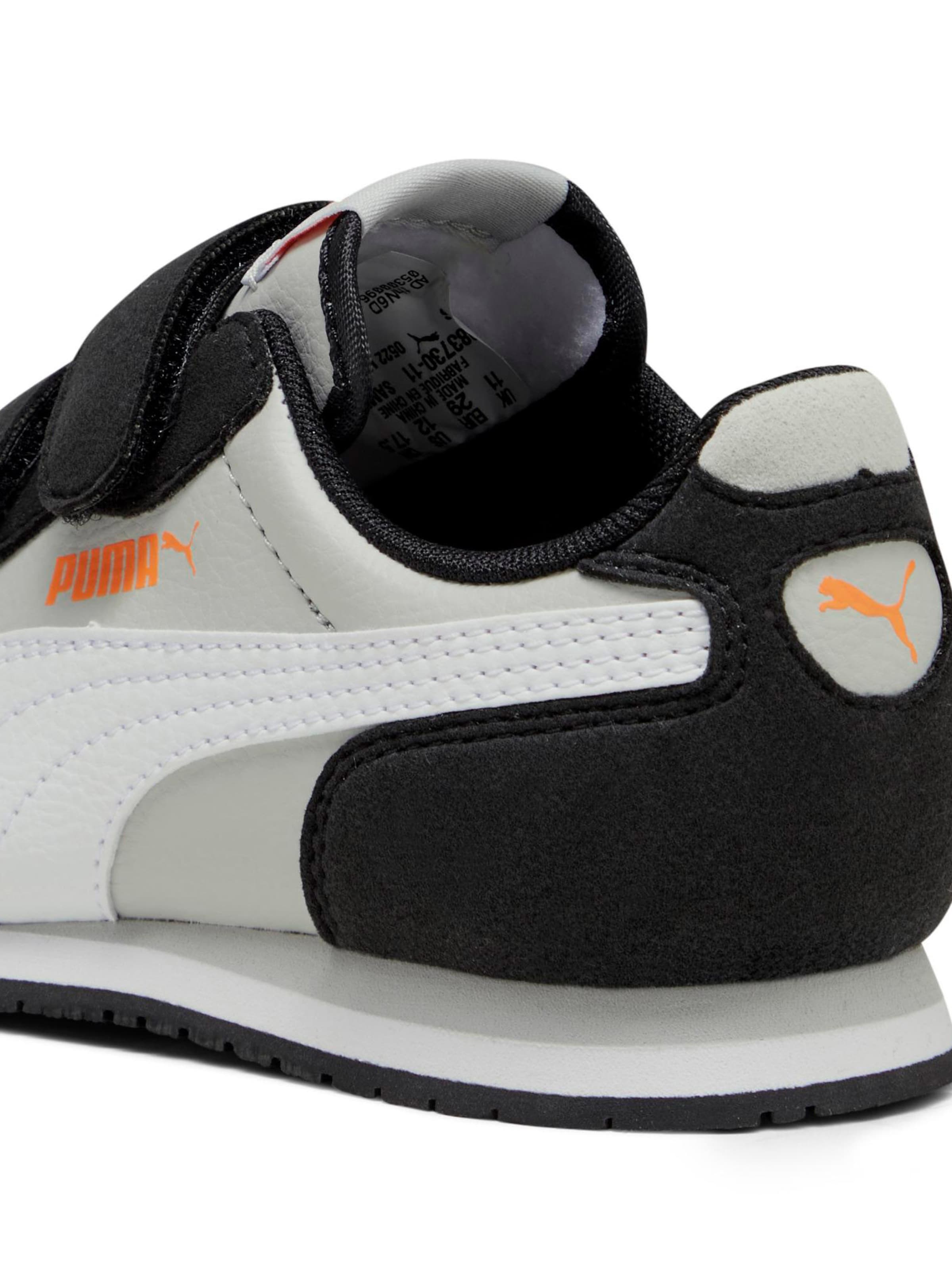 Baskets 'Cabana Racer' PUMA en gris