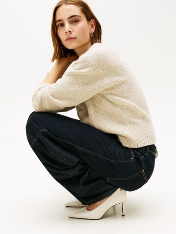 TOMMY HILFIGER Pumps in Beige