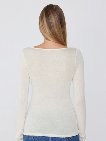 Tezenis Shirt in White