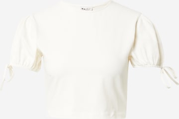 T-shirt NA-KD en blanc : devant