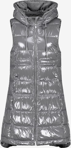 GERRY WEBER Vest in Grey: front