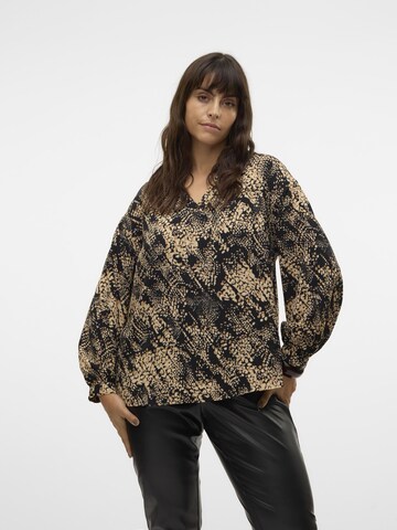 Vero Moda Curve Blouse 'VMCofreya' in Brown: front