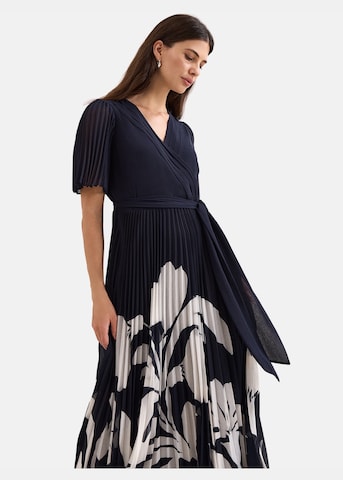 Phase Eight Kleid 'Abigail' in Blau: Vorderseite