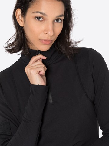 ONLY PLAY Performance Shirt 'EVALDA' in Black