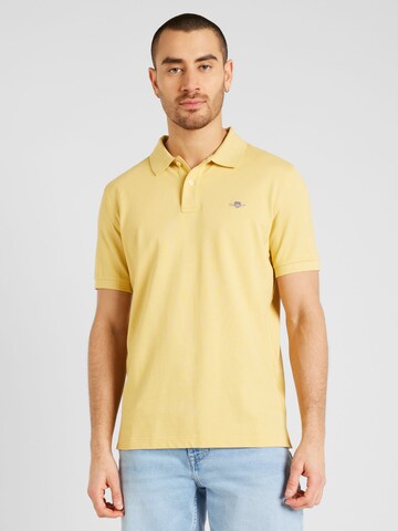 T-Shirt GANT en jaune : devant