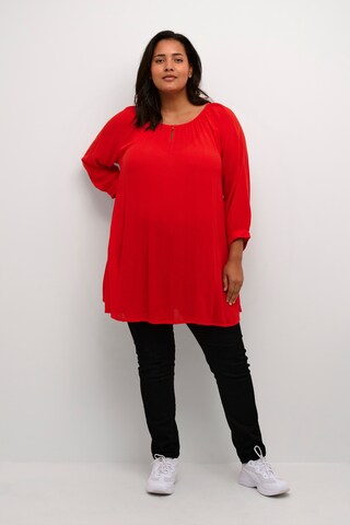 Tunica 'Cami' di KAFFE CURVE in rosso