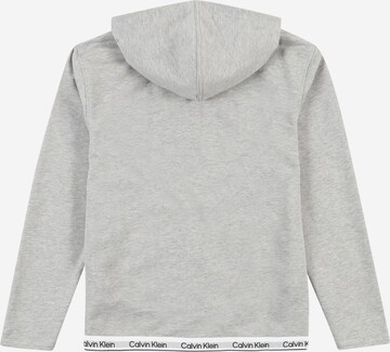 Calvin Klein Jeans Sweatjacke in Grau