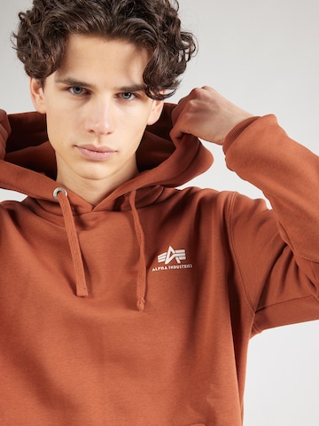 ALPHA INDUSTRIES Regular Fit Sweatshirt in Braun