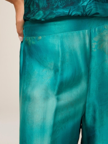 oltre Baggy Trousers in Blue