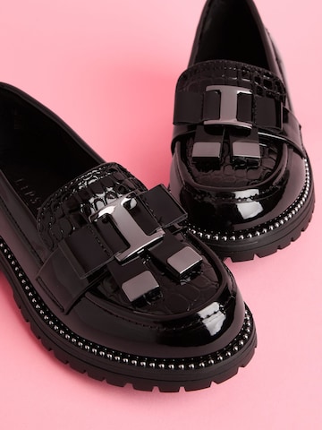 Chaussure basse Lipsy en noir