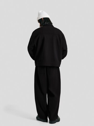 Bershka Jacke in Schwarz