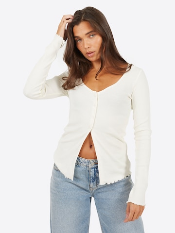 BRAVE SOUL Gebreid vest in Wit: voorkant