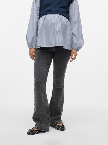 MAMALICIOUS Flared Jeans 'MLOSAKA' in Black: front