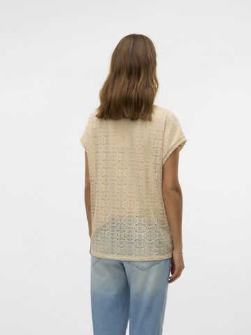 Vero Moda Maternity Shirt in Beige