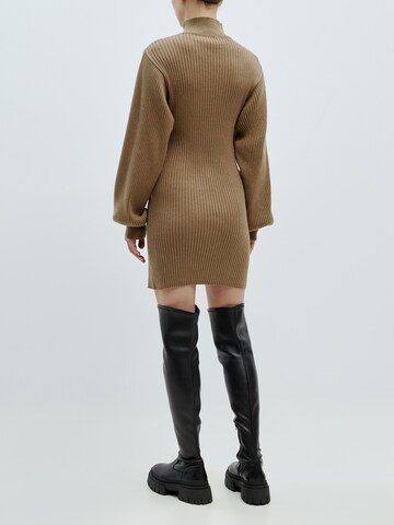 EDITED Knitted dress 'Anaya' in Brown