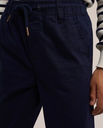 WE Fashion Regular Trousers in Blue