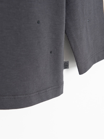 Cool Club Shirt in Grau