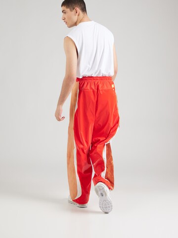 Nike Sportswear Baggy Trousers in Red