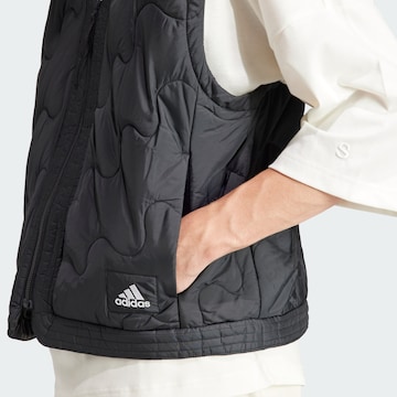 Gilet sportivo 'Nuganic Light' di ADIDAS SPORTSWEAR in nero