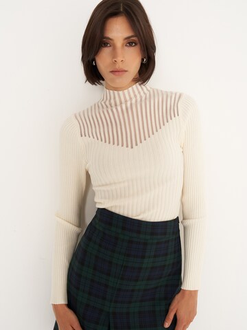 Pullover 'MATILDE' di Camomilla Italia in beige: frontale