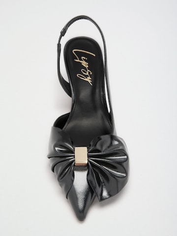 Décolleté sling di Lipsy in nero