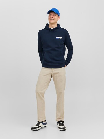 JACK & JONES Sweatshirt i blå