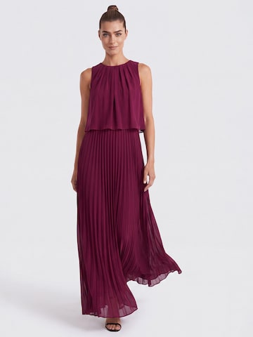APART Evening Dress in Red