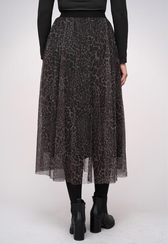 Cloud5ive Rock in Braun