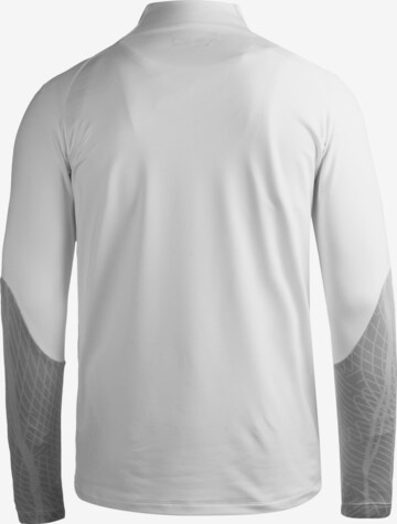 T-Shirt fonctionnel 'Strike 23' NIKE en blanc