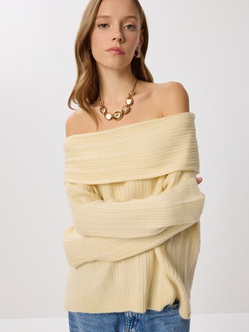 Happiness İstanbul Tröja i vit