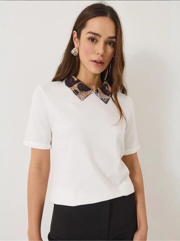 Maglietta di Bianco Lucci in bianco: frontale