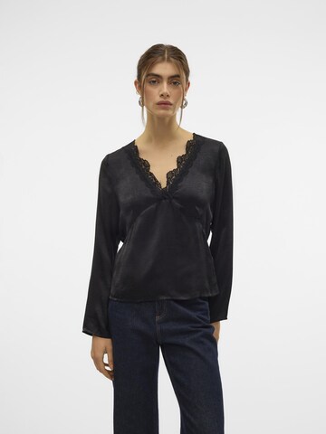 Chemisier 'VMSille' VERO MODA en noir : devant
