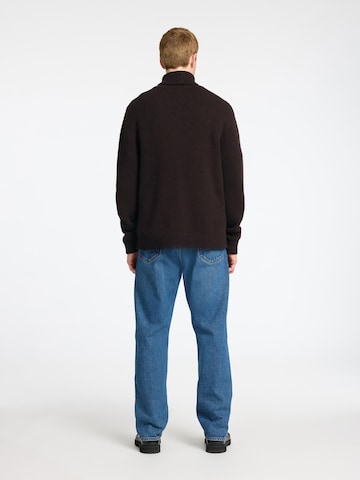 SELECTED HOMME Sweater in Brown