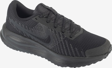 NIKE Tekaški čevelj 'Run Defy' | črna barva: sprednja stran