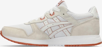 ASICS SportStyle Sneaker in Beige: predná strana