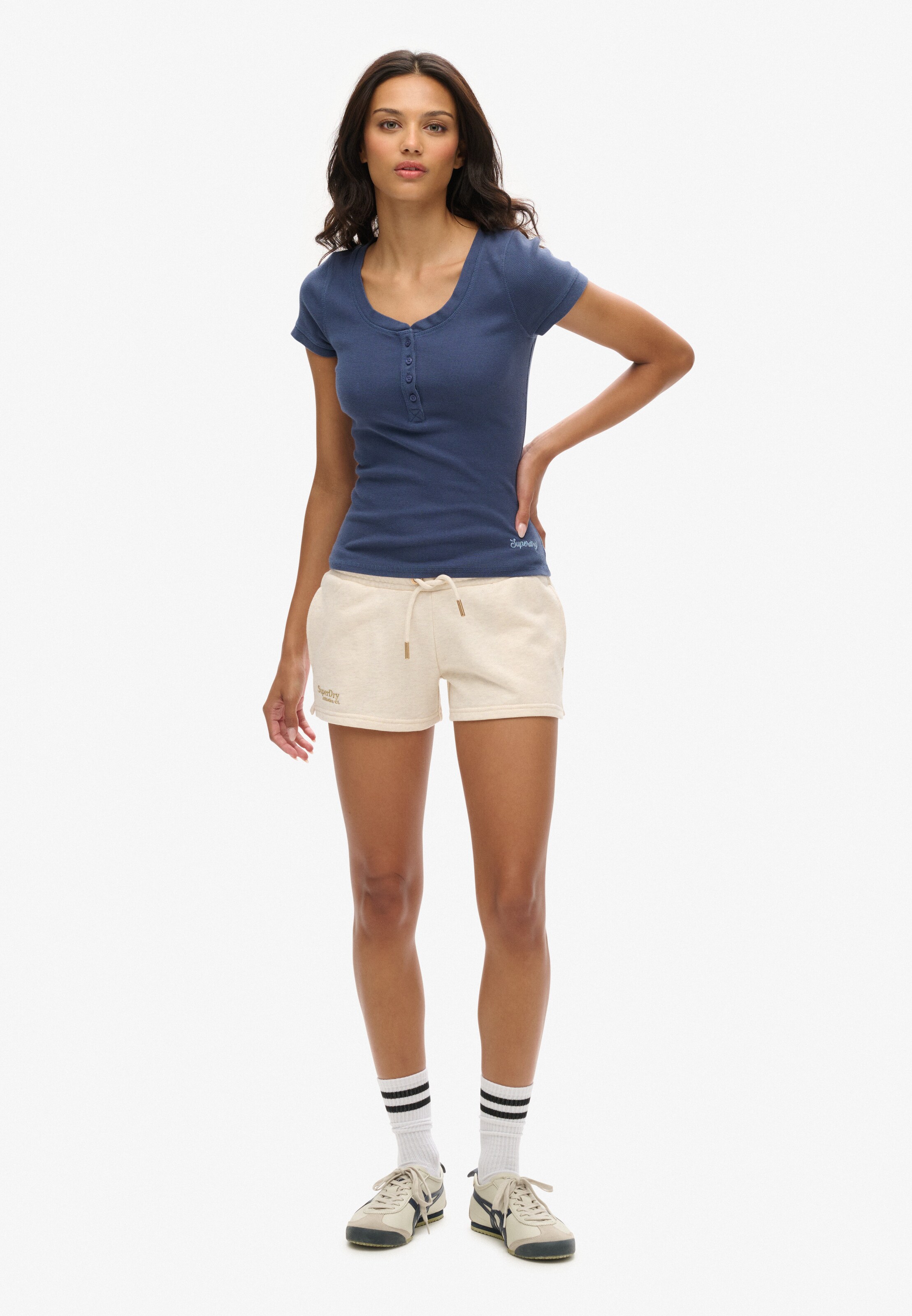 Superdry Regular Broek 'Essential' in Beige