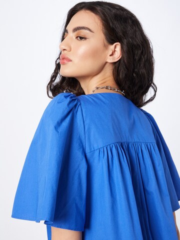 Robe 'Fiona' Aligne en bleu