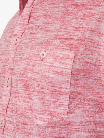 Coupe regular Chemise 'Milanzetti' BABISTA en rouge