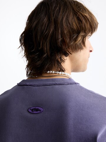 Pull&Bear T- Shirt in Lila