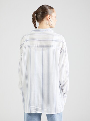 NA-KD - Blusa em azul